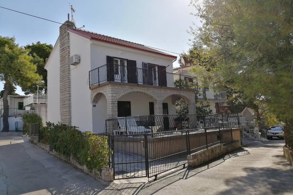 Whole Villa In Примоштен Екстер'єр фото